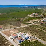 Dante Zadarvillas