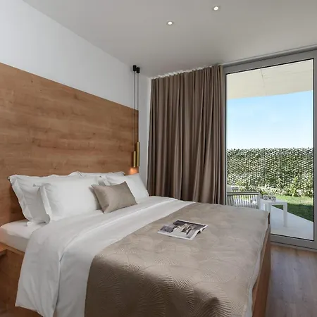 וילה Dante Zadarvillas Debeljak