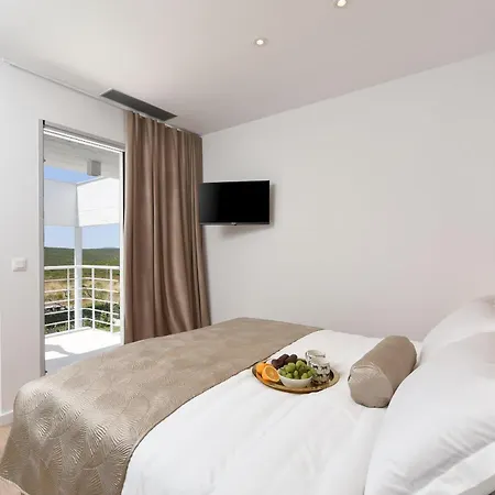 Dante Zadarvillas וילה *