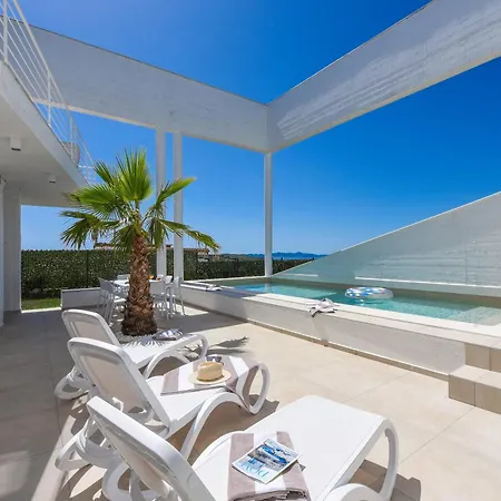 Dante Zadarvillas
