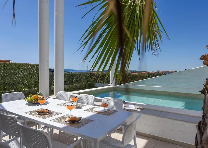 Dante Zadarvillas Vila