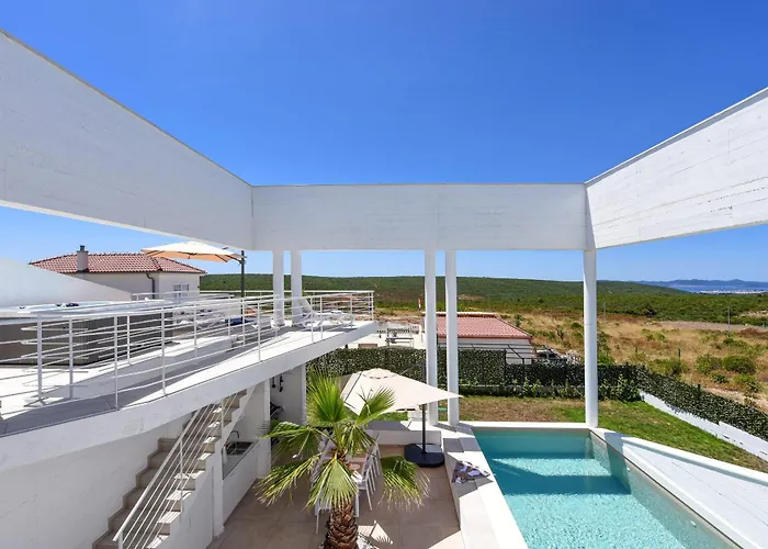 Vila Dante Zadarvillas *