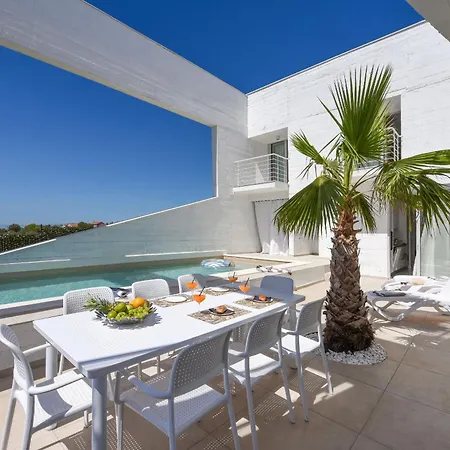 Dante Zadarvillas Vila *