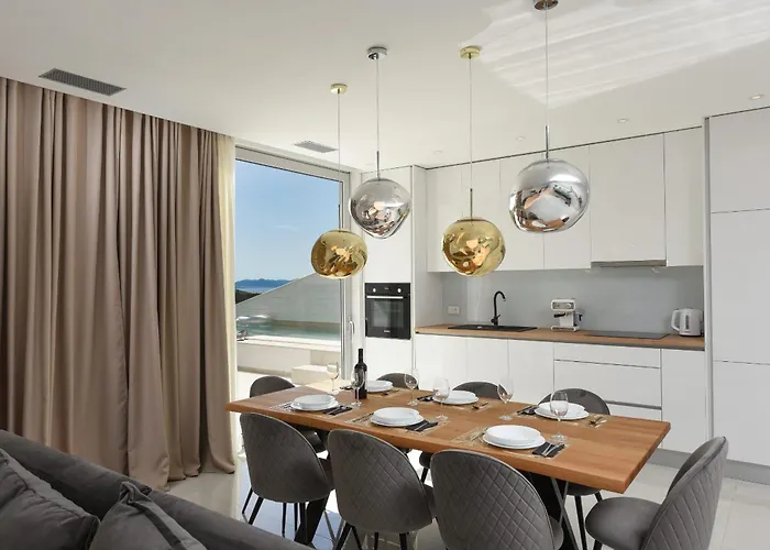 Dante Zadarvillas Villa *