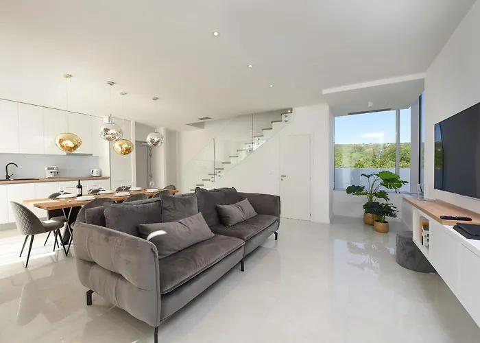 Dante Zadarvillas Villa Debeljak